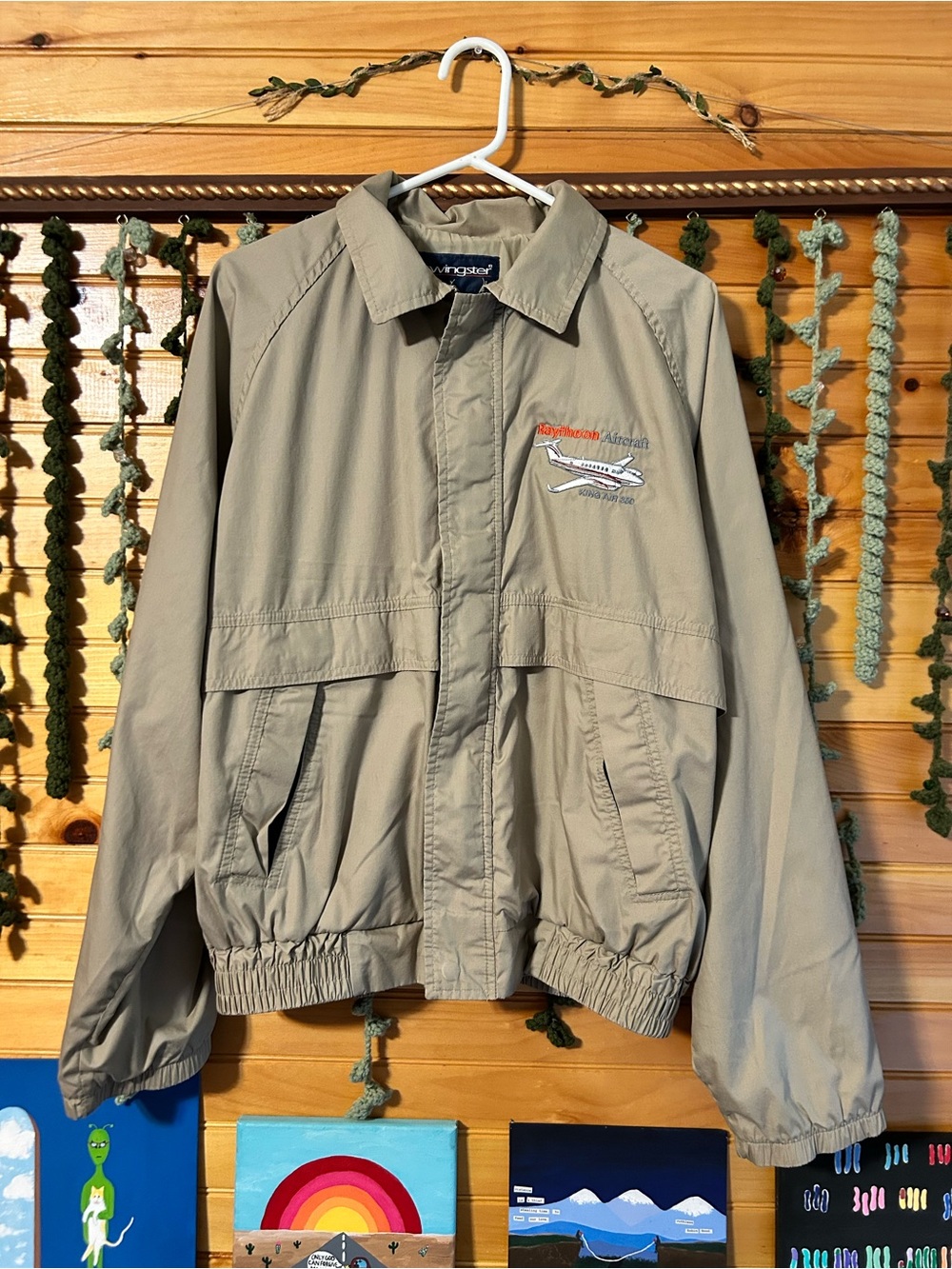 Swingster Khaki Windbreaker - Raytheon Aircraft King Air 350